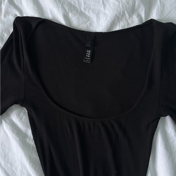 Skims Black Long Sleeve Dress - Picture 2 of 3